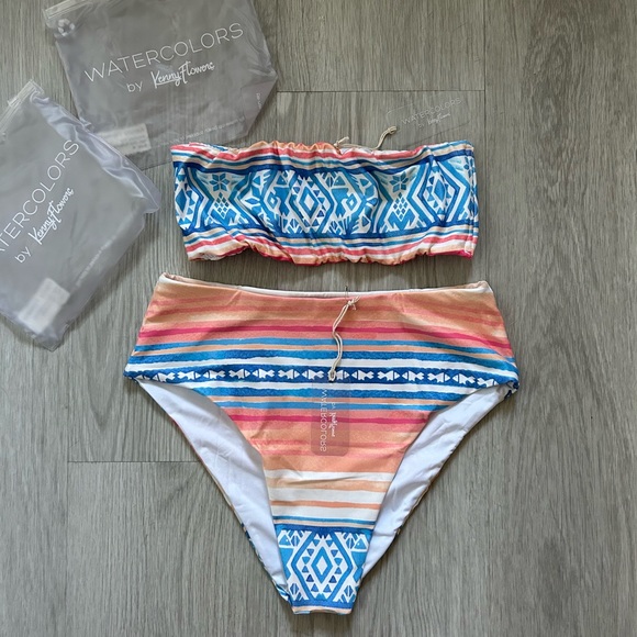 🆕 Kenny Flowers Bikini Palmilla - Bandeau Top - HIGH WAIST Bottoms 🆕 - Picture 1 of 11